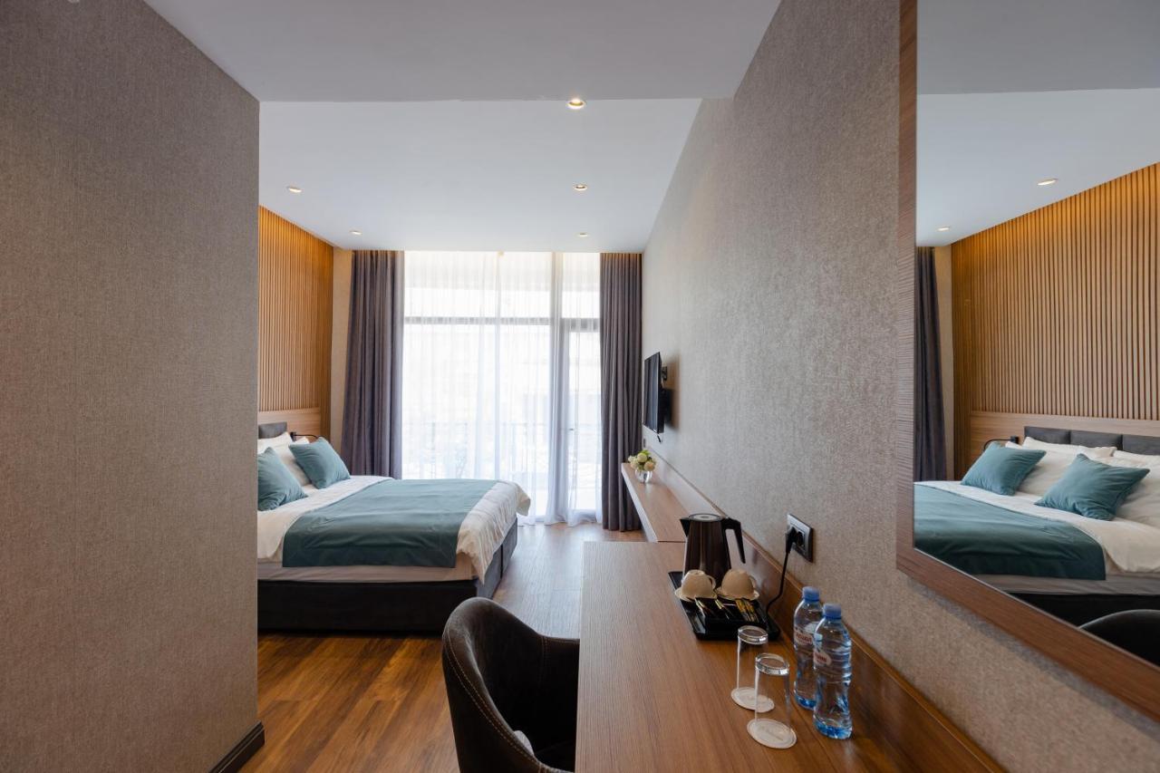 Hotel Monarch Batumi Eksteriør billede