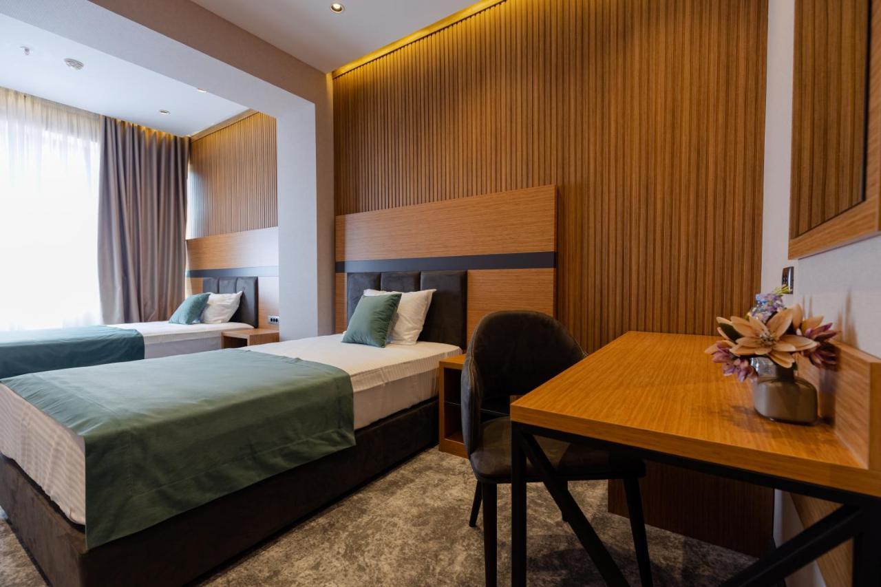 Hotel Monarch Batumi Eksteriør billede