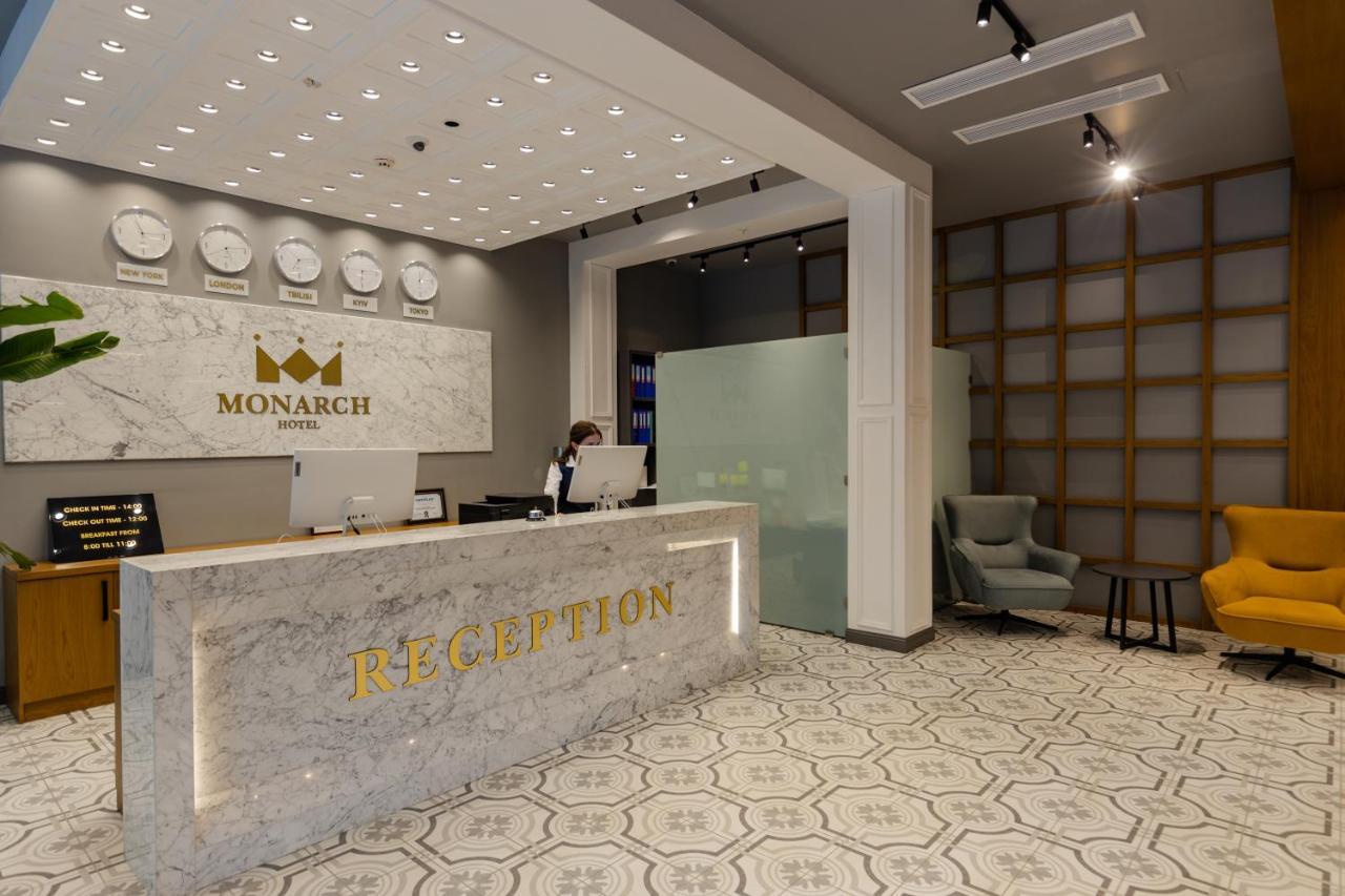 Hotel Monarch Batumi Eksteriør billede